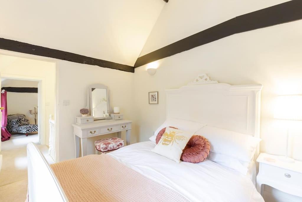 Dorney Windsor Legoland 5 Star Stay For Upto 14 Guests 外观 照片